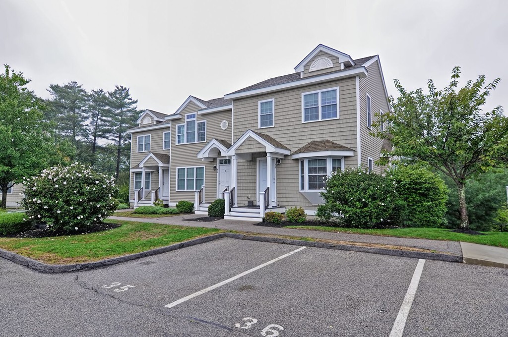 44 Turtle Brook Road, Unit 44 Canton, MA 02021 - Photo 3 of 28 Gallery Image 3