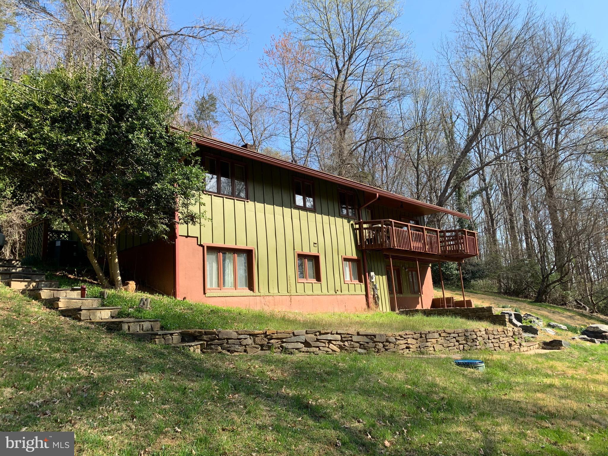 1417 Crowell Road Vienna, VA 22182 - Photo 1 of 44 Gallery Image 1