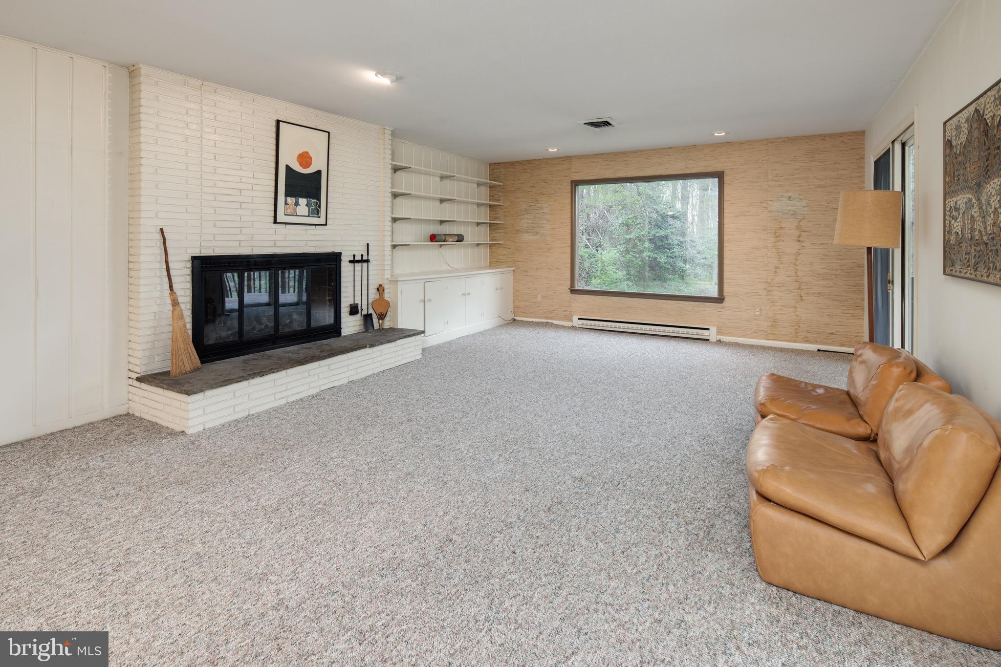 1417 Crowell Road Vienna, VA 22182 - Photo 11 of 44 Gallery Image 11