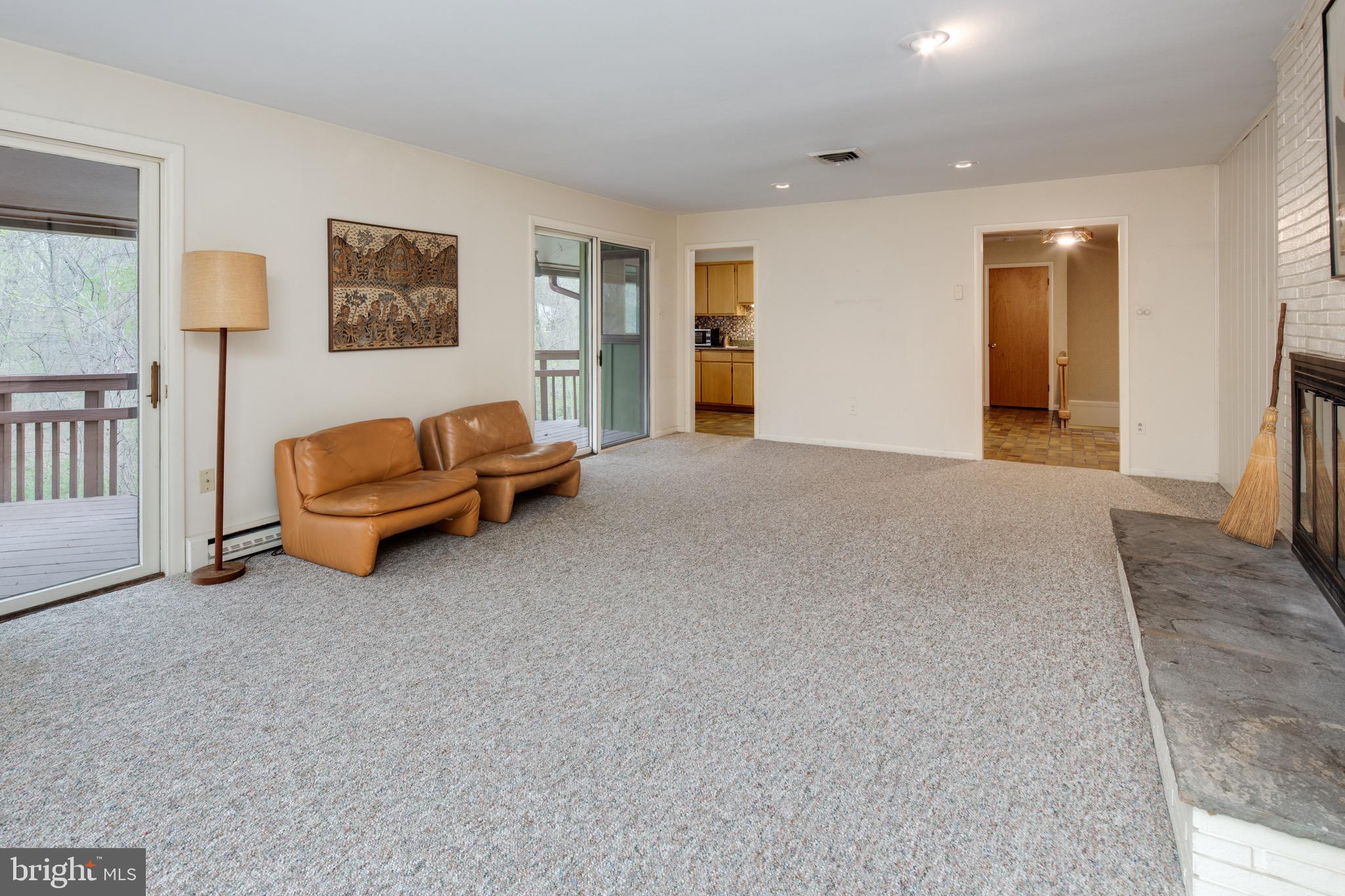1417 Crowell Road Vienna, VA 22182 - Photo 14 of 44 Gallery Image 14