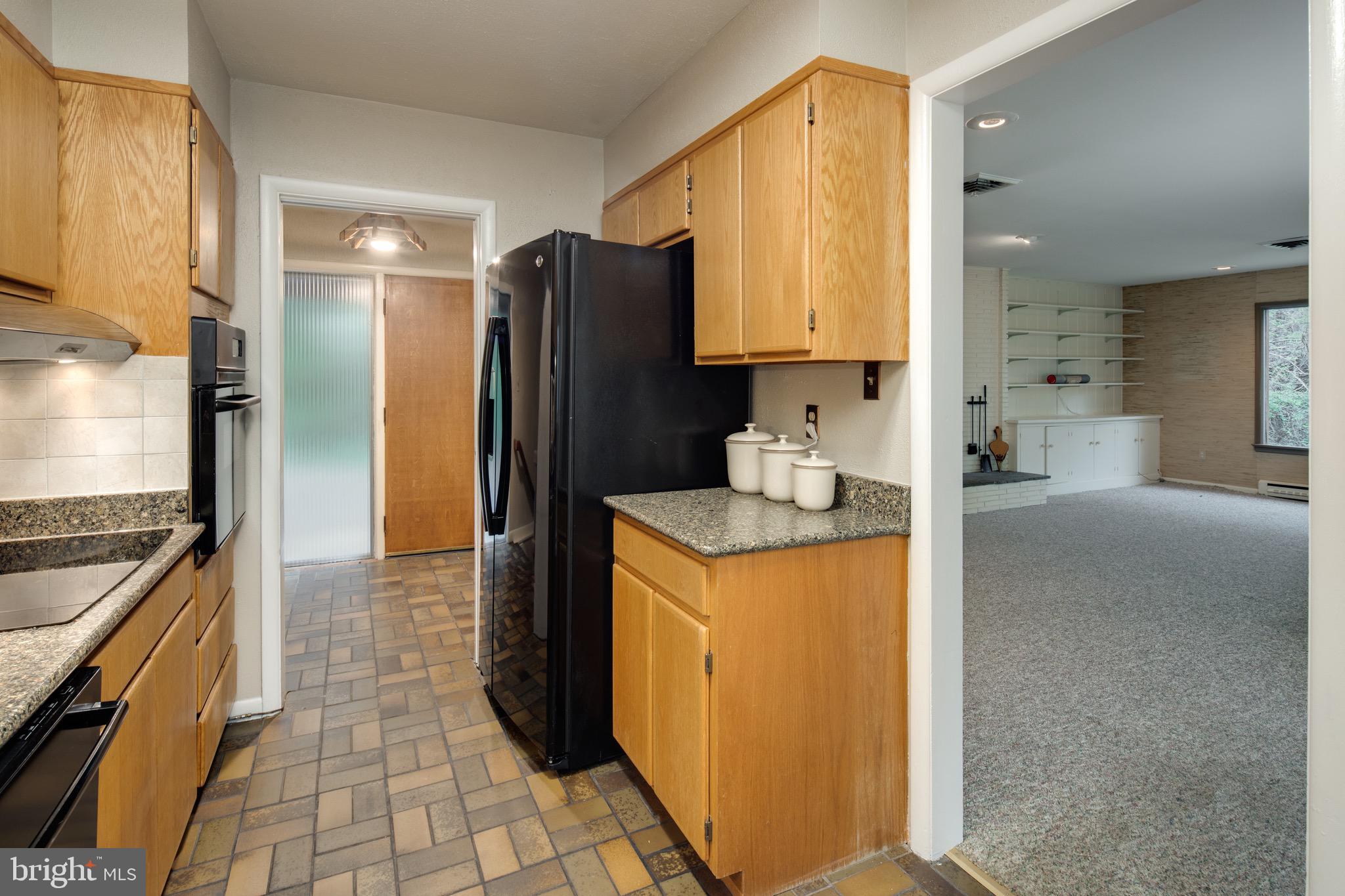 1417 Crowell Road Vienna, VA 22182 - Photo 19 of 44 Gallery Image 19
