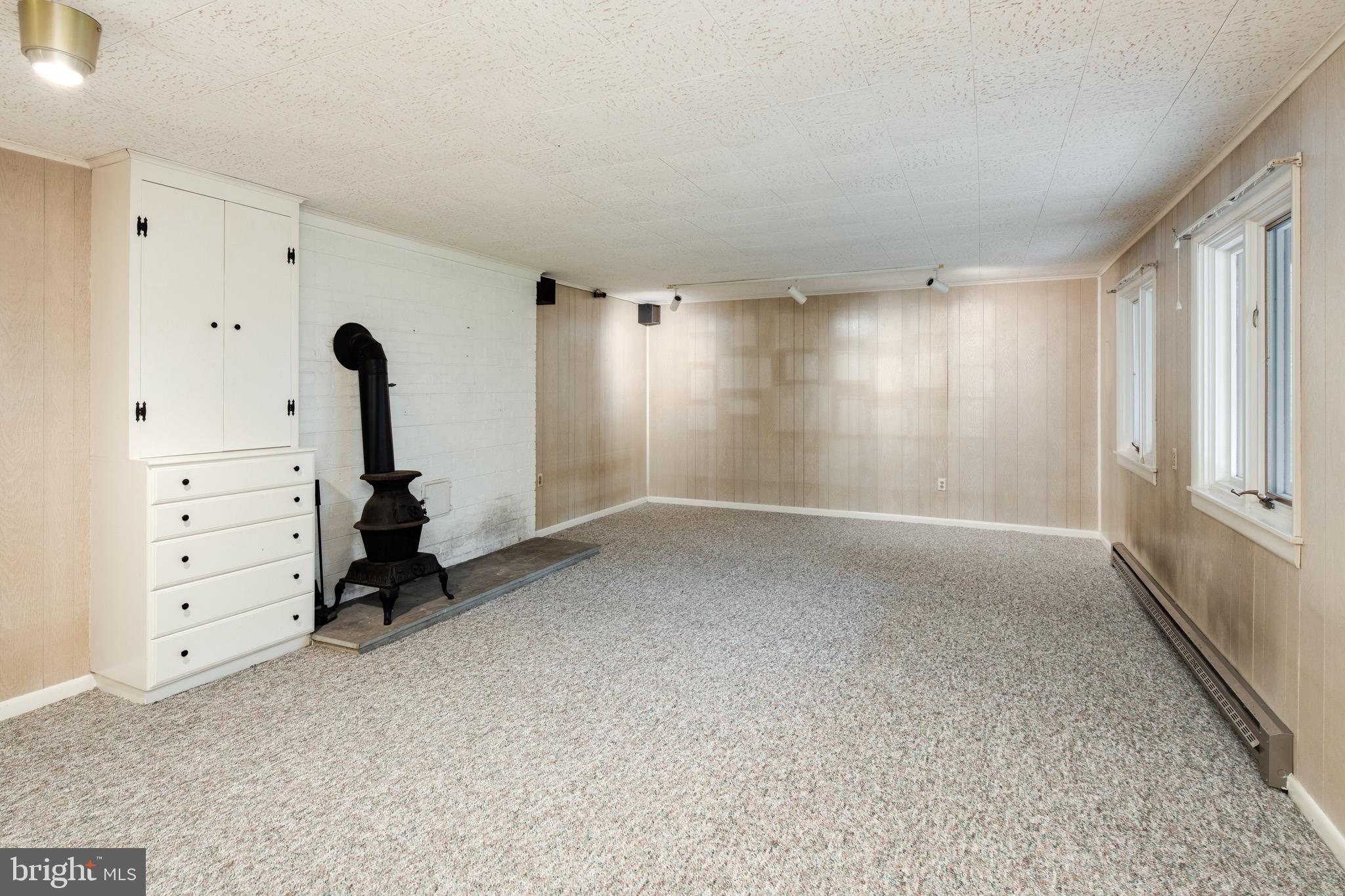 1417 Crowell Road Vienna, VA 22182 - Photo 30 of 44 Gallery Image 30