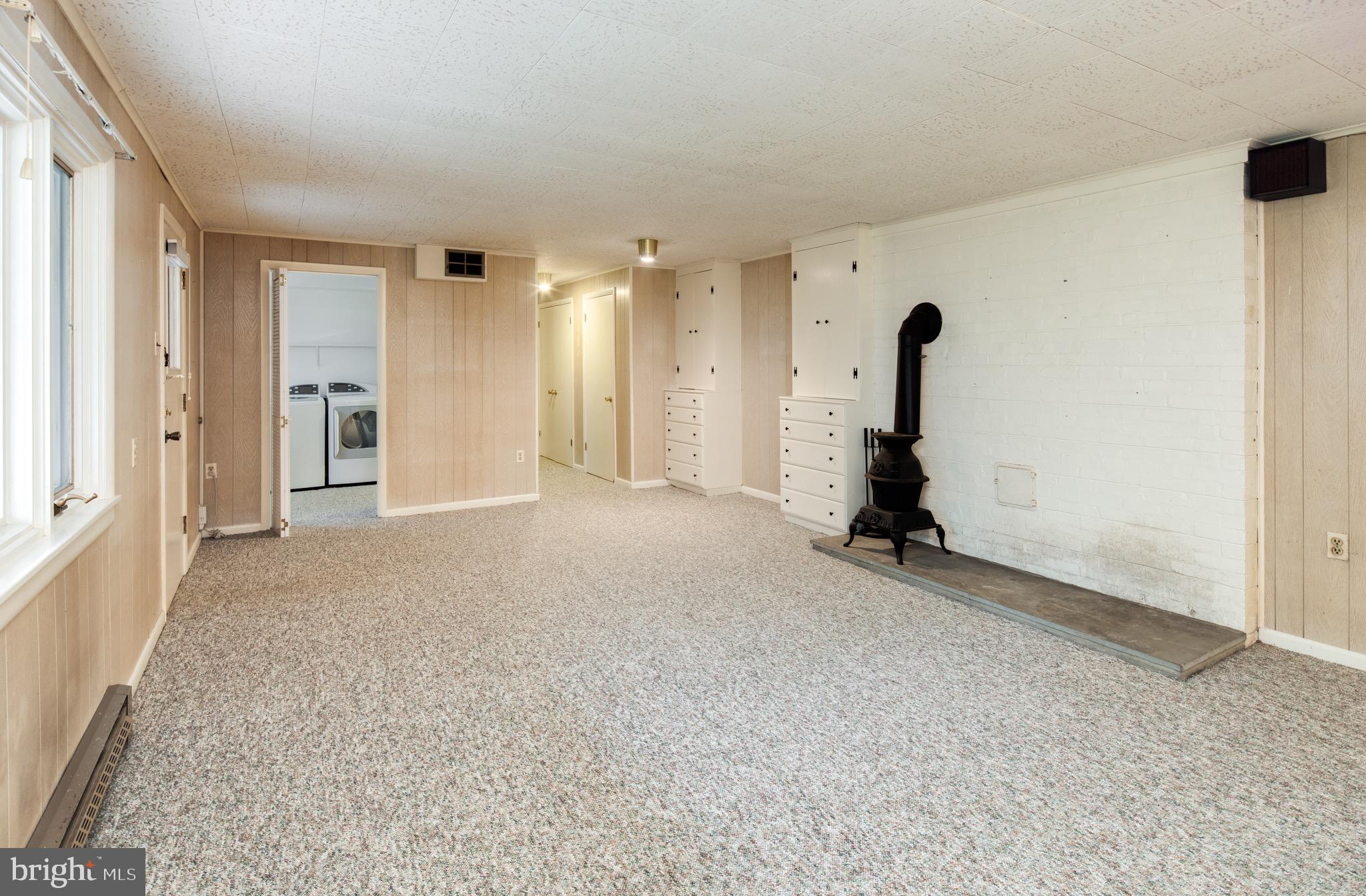 1417 Crowell Road Vienna, VA 22182 - Photo 31 of 44 Gallery Image 31