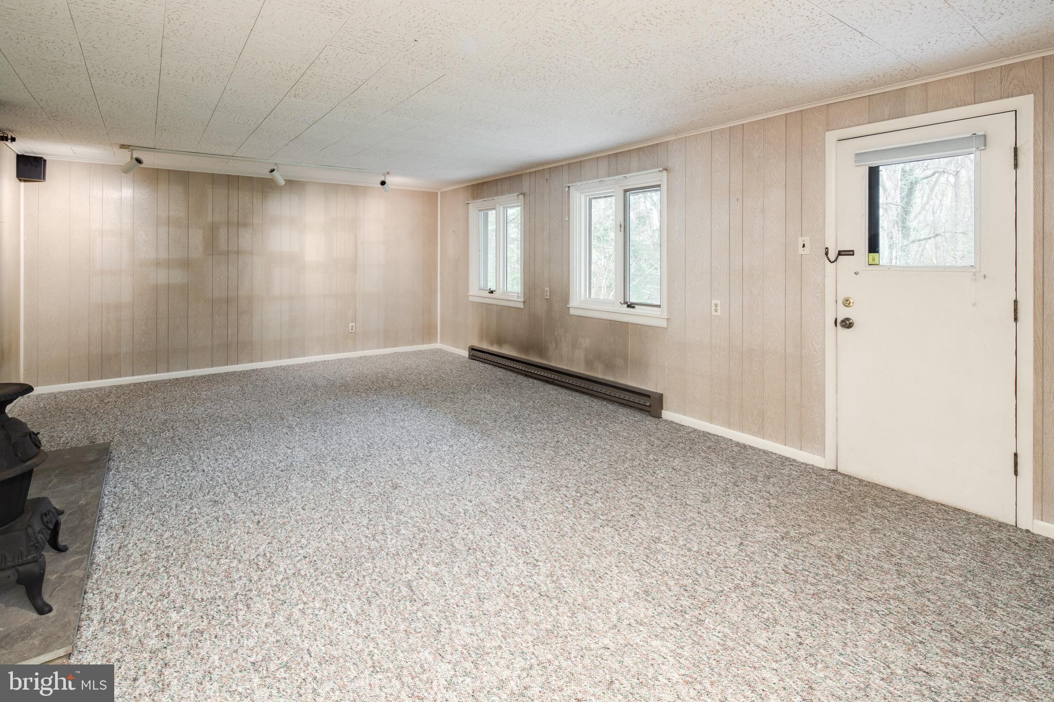 1417 Crowell Road Vienna, VA 22182 - Photo 32 of 44 Gallery Image 32