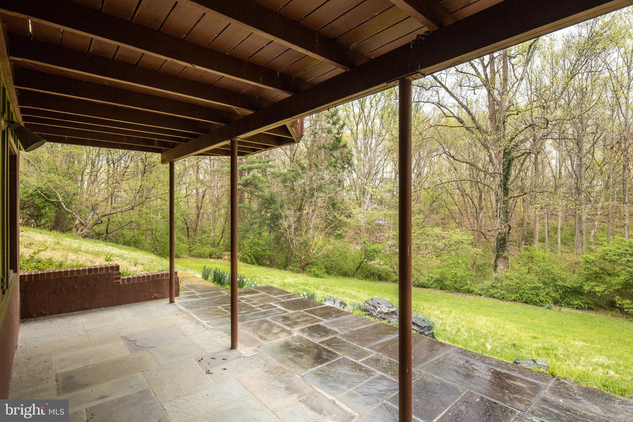 1417 Crowell Road Vienna, VA 22182 - Photo 34 of 44 Gallery Image 34