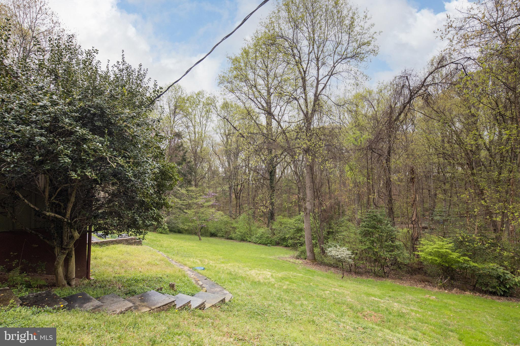 1417 Crowell Road Vienna, VA 22182 - Photo 41 of 44 Gallery Image 41