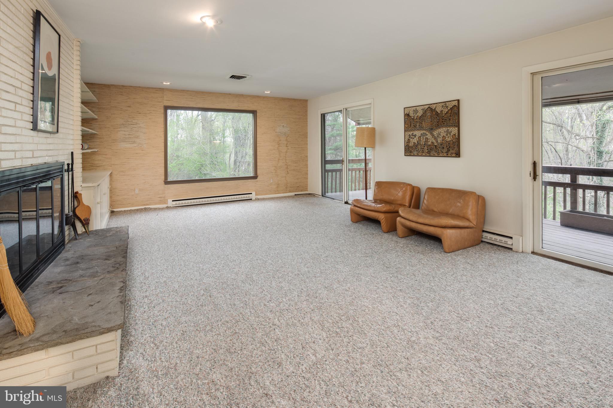 1417 Crowell Road Vienna, VA 22182 - Photo 10 of 44 Gallery Image 10