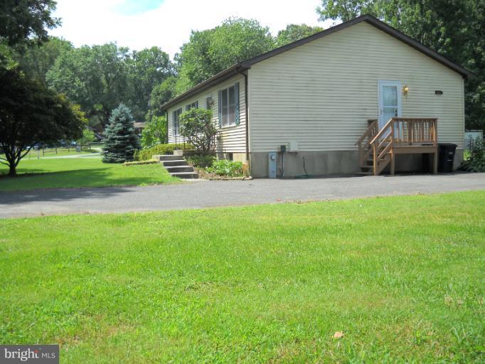 7100 Cedar Road Bowie, MD 20720 - Photo 3 of 7 Exterior (General)