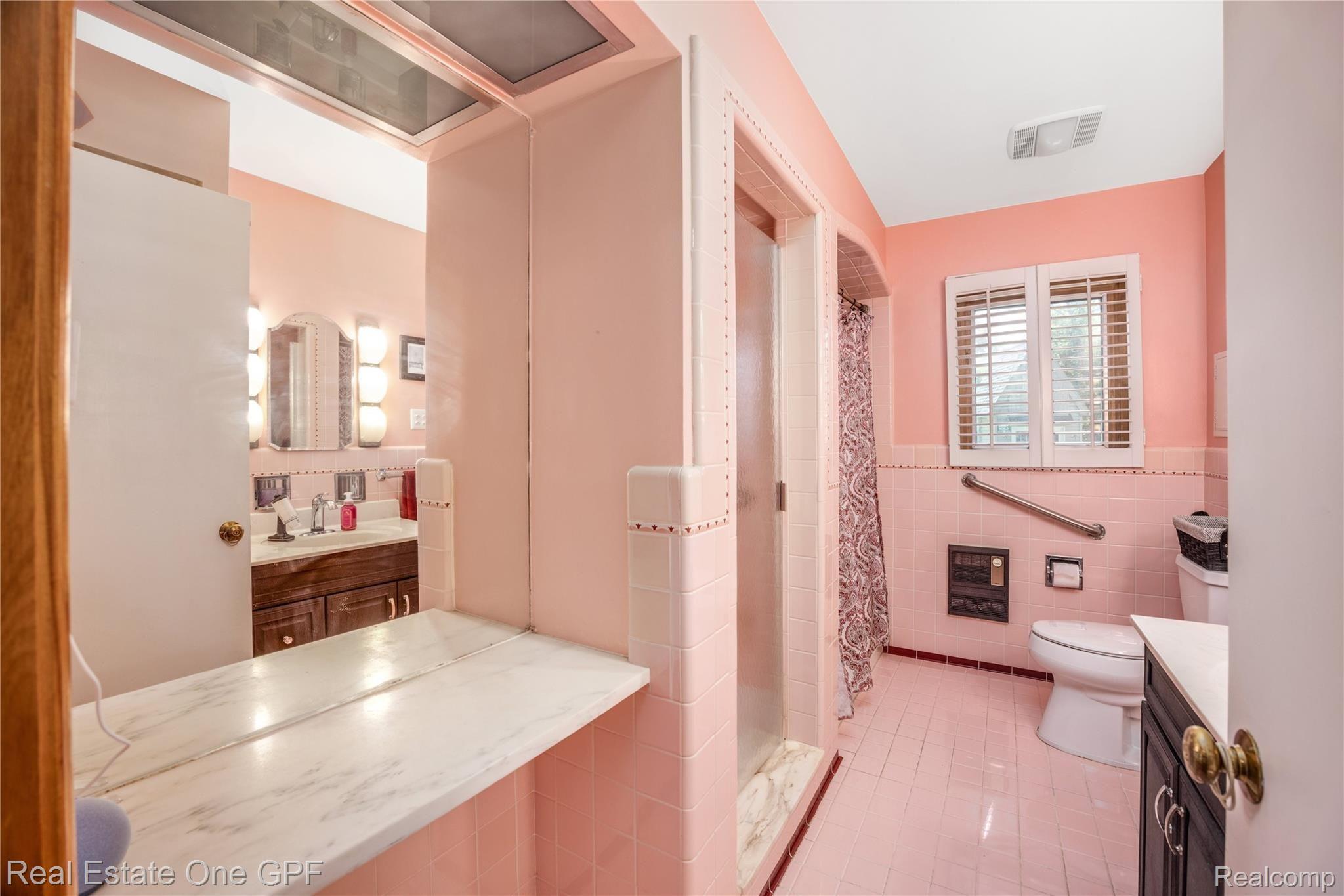1499 North Renaud Road Grosse Pointe, MI 48236 - Photo 19 of 35 15-print-1499 North Renaud Road015.jpg