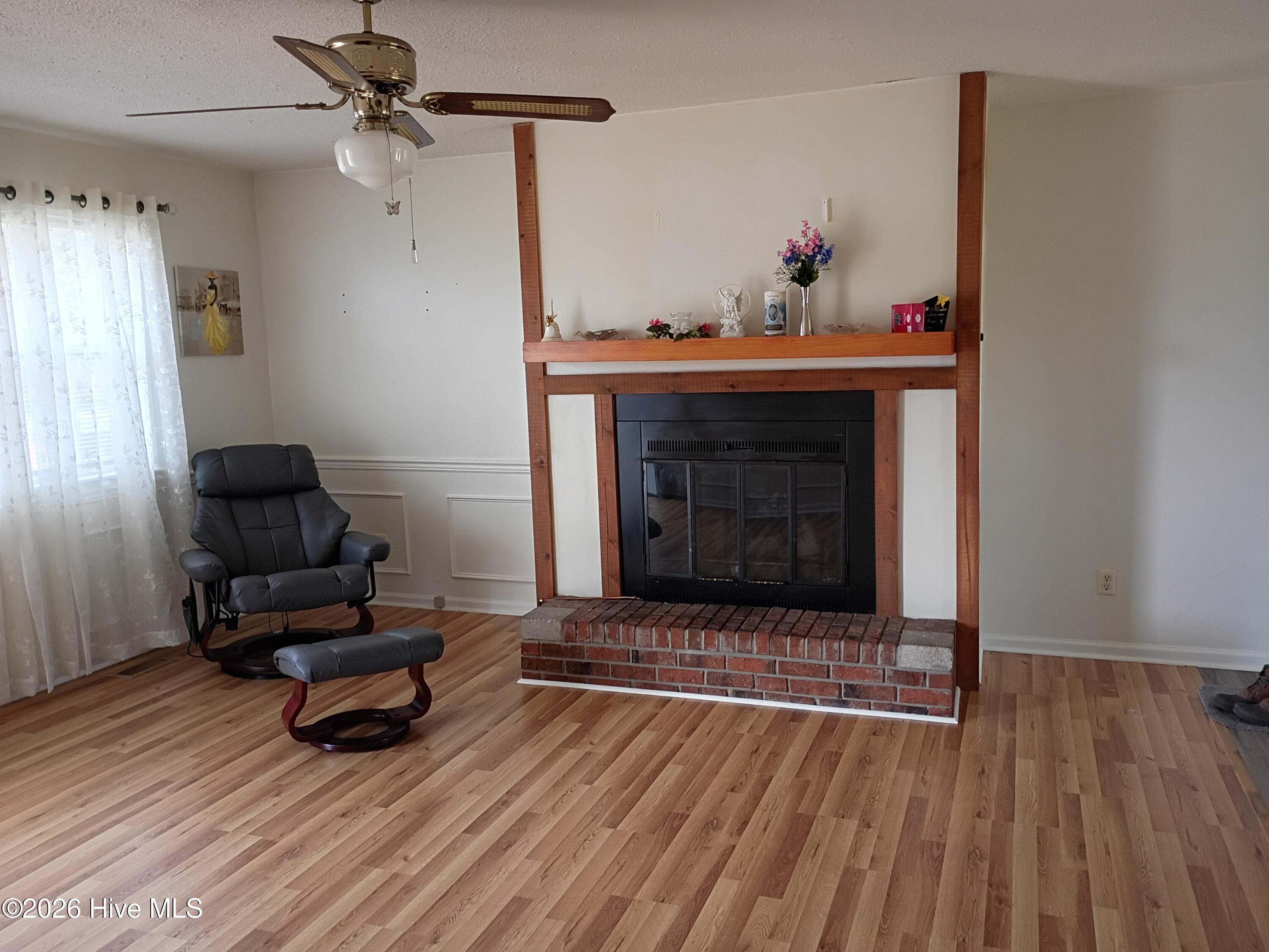 351 7th Street Aurora, NC 27806 - Photo 11 of 31 IMG_20260212_124606569_HDR