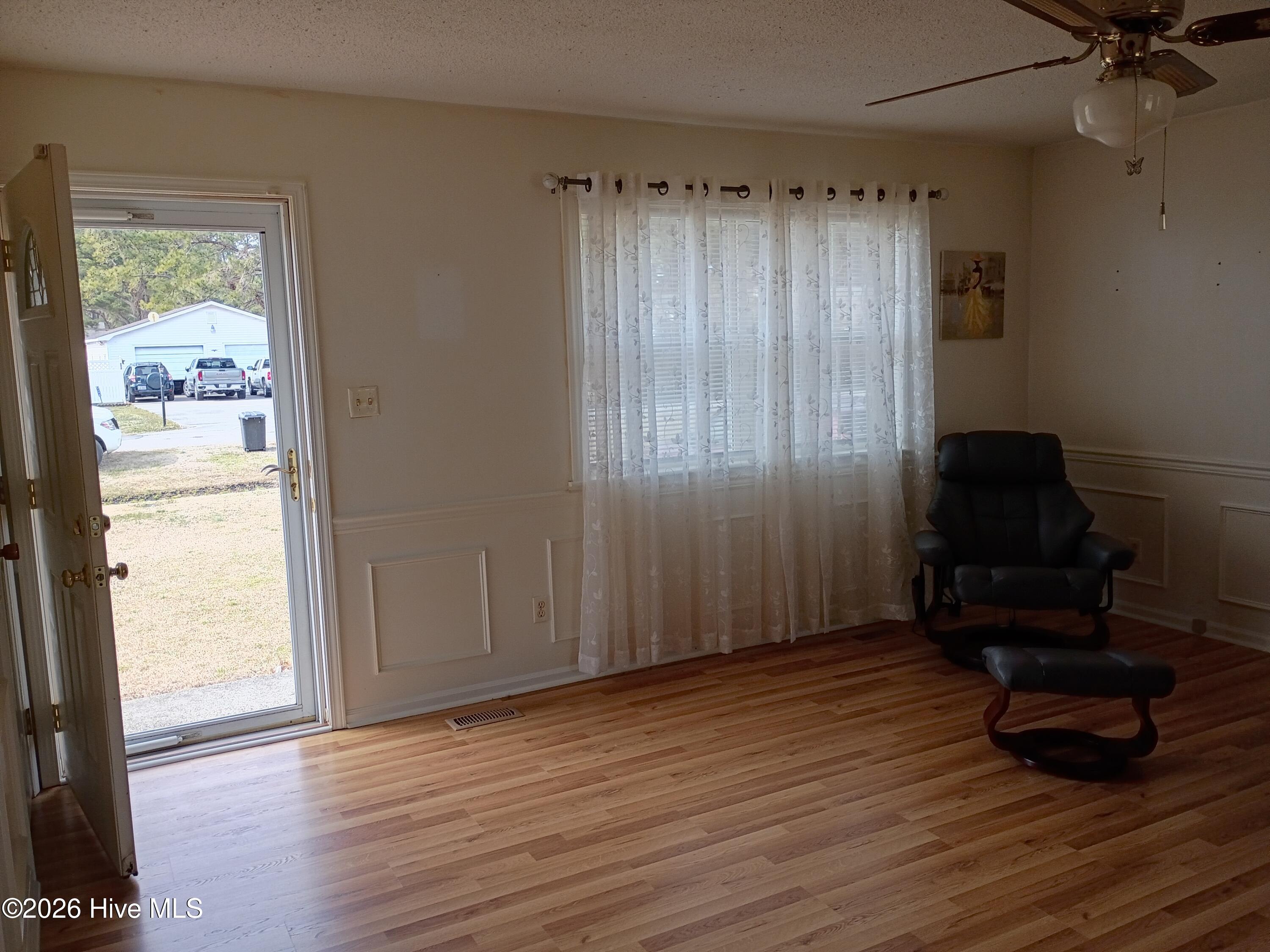 351 7th Street Aurora, NC 27806 - Photo 12 of 31 IMG_20260212_124615492_HDR