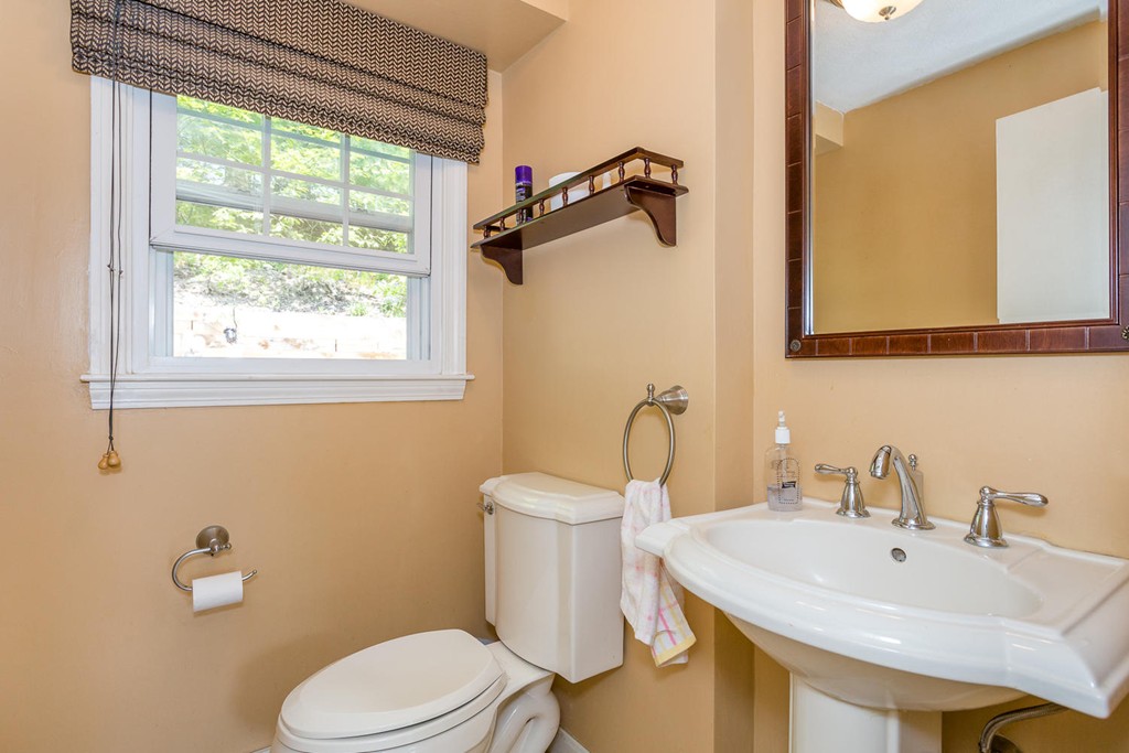10 Colonial Lane Canton, MA 02021 - Photo 9 of 18 Gallery Image 9