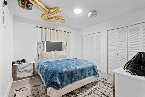 $550,000 | 426 Northeast 166th Street, Unit 2, North Miami Beach, FL 33162