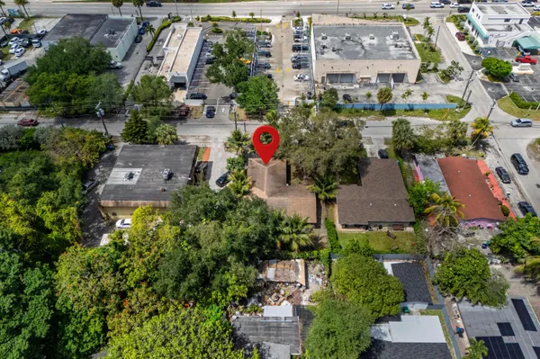 $550,000 | 426 Northeast 166th Street, Unit 2, North Miami Beach, FL 33162