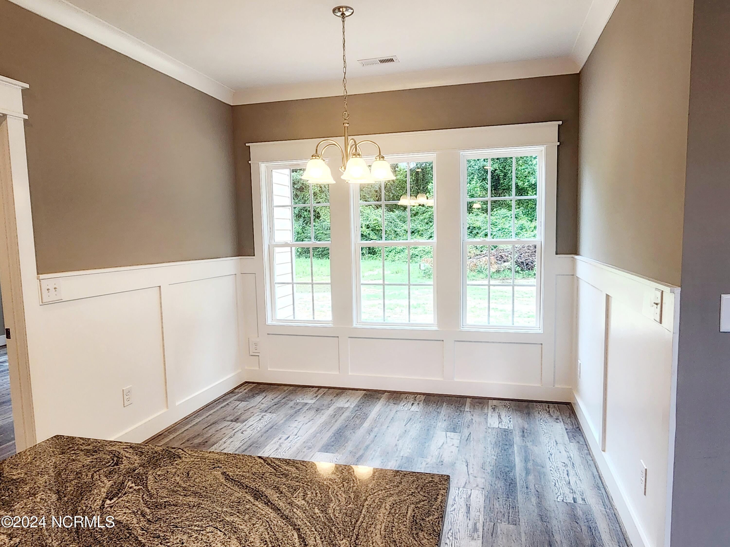 900 Aspen Ridge Court Deep Run, NC 28525 - Photo 6 of 16 20240807_124530