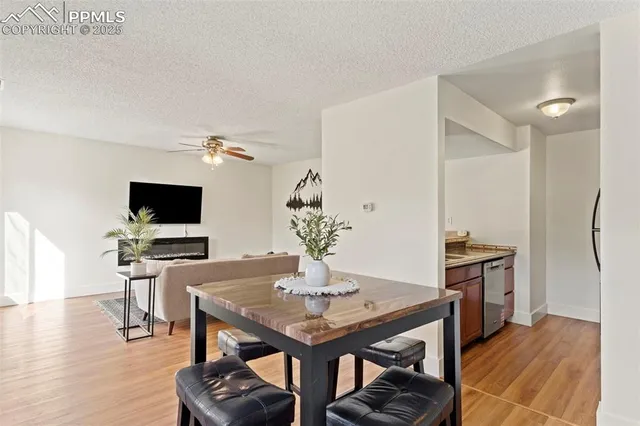 $185,000 | 935 Saturn Drive, Unit 227, Colorado Springs, CO 80905