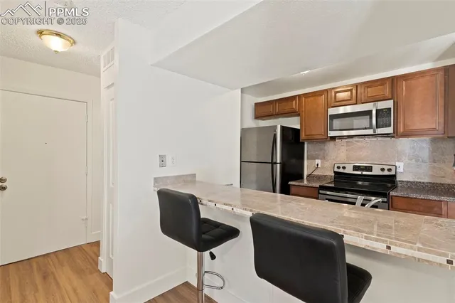 $185,000 | 935 Saturn Drive, Unit 227, Colorado Springs, CO 80905