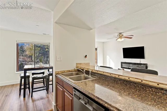 $185,000 | 935 Saturn Drive, Unit 227, Colorado Springs, CO 80905