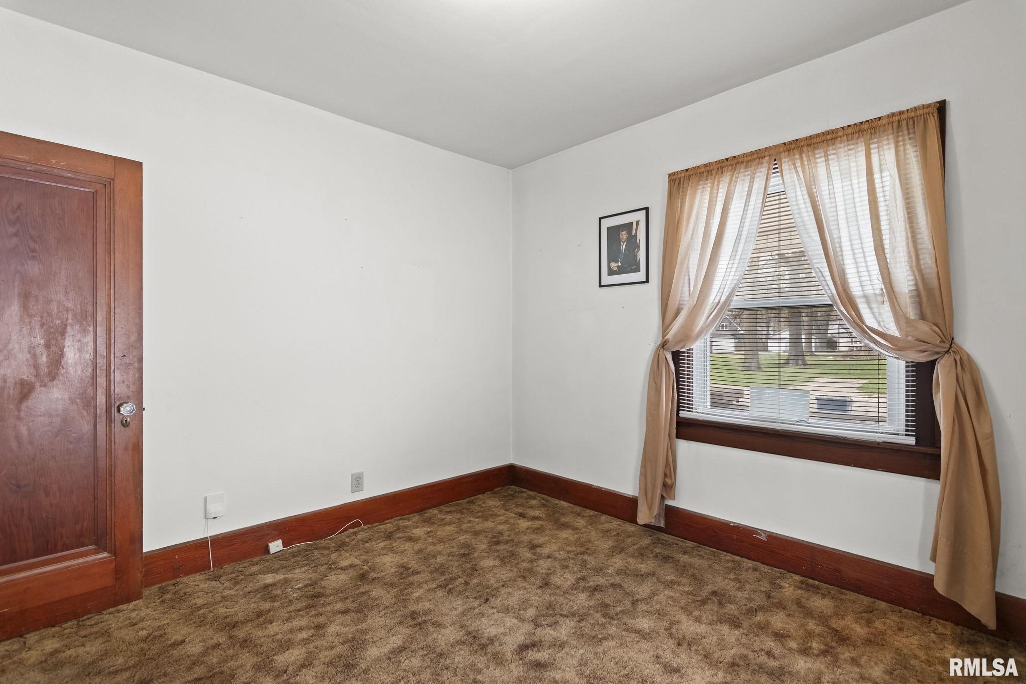 920 North Walnut Street Springfield, IL 62702 - Photo 20 of 30