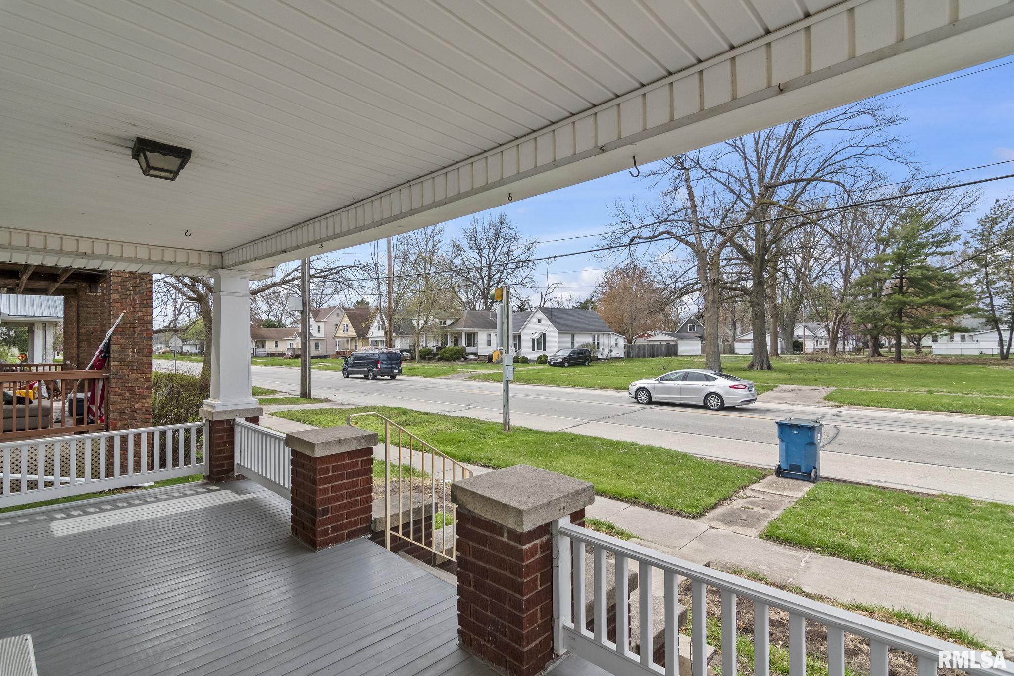 920 North Walnut Street Springfield, IL 62702 - Photo 3 of 30