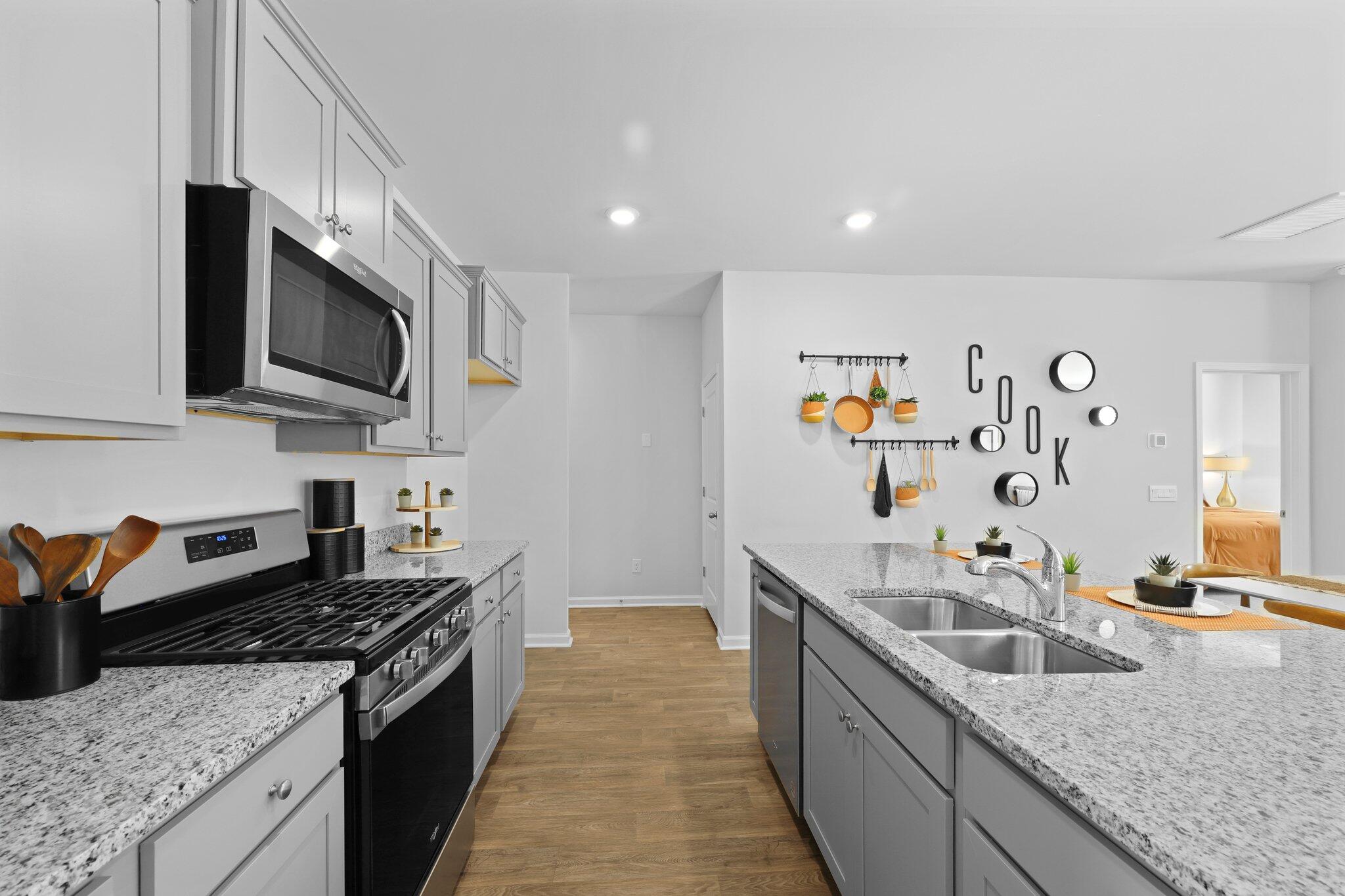 187 Horizon Rdg Drive Summerville, SC 29486 - Photo 36 of 67 32-web-or-mls-550A3302