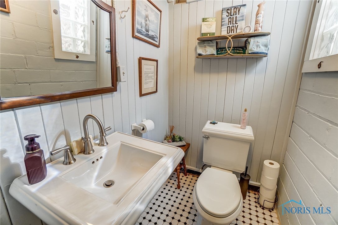 3735 Sulphur Spring Road Toledo, OH 43606 - Photo 42 of 49 Gallery Image 42