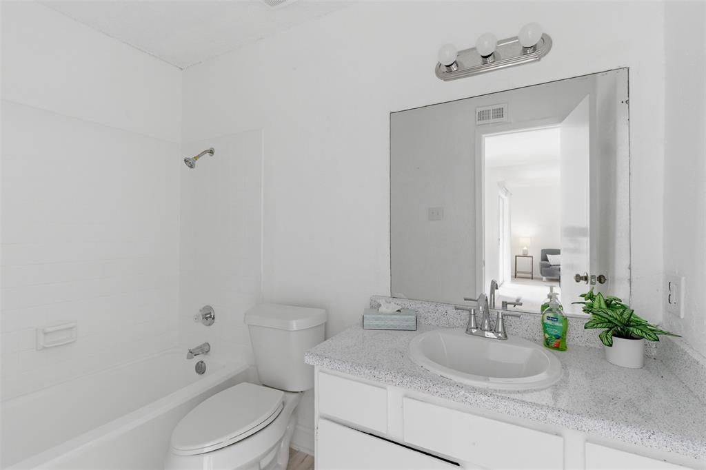 12484 Abrams Road, Unit 2021 Dallas, TX 75243 - Photo 18 of 26