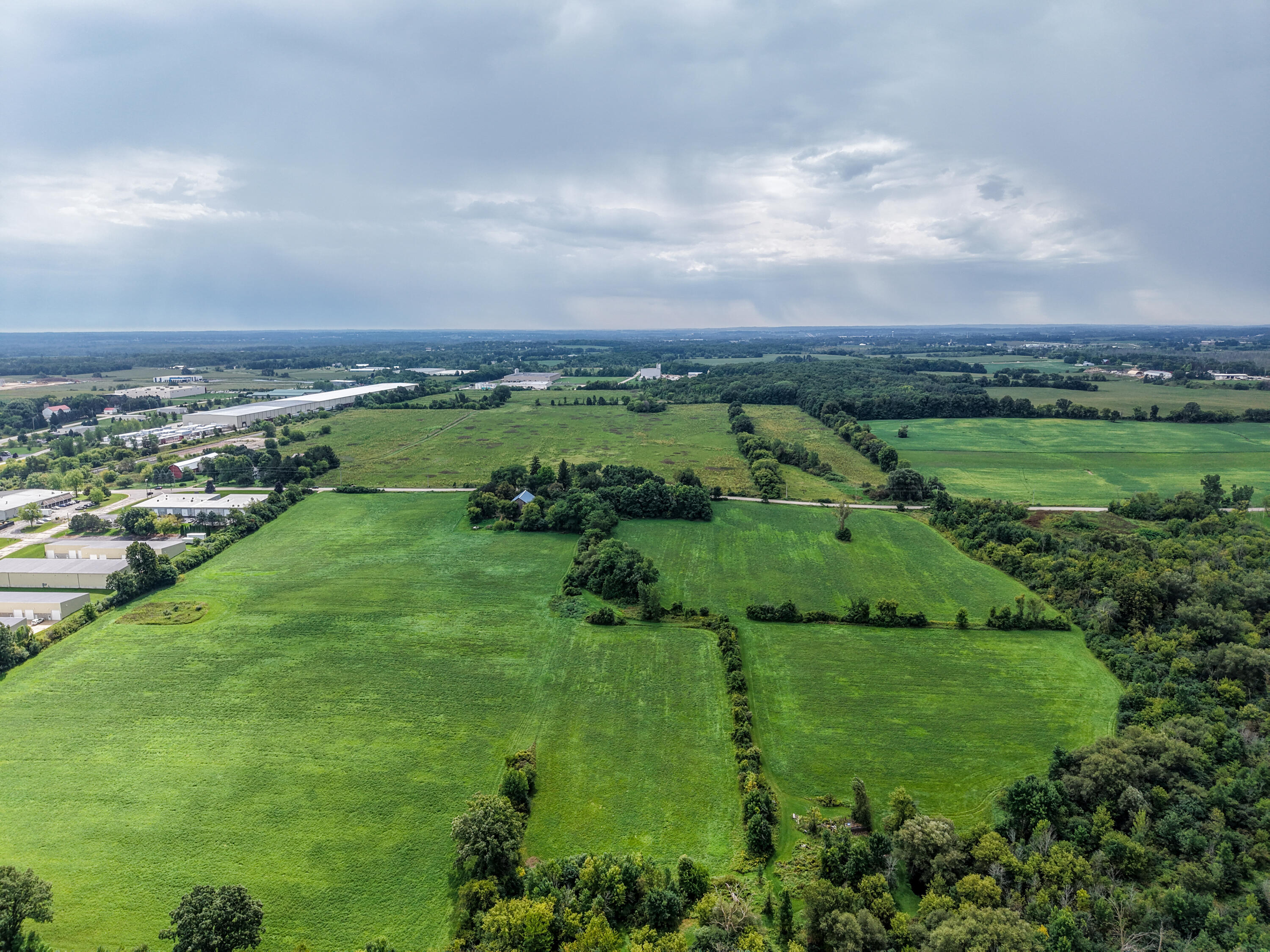 480e Rusco Road West Bend, WI 53095 - Photo 8 of 15 DJI_20260903124154_0021_D