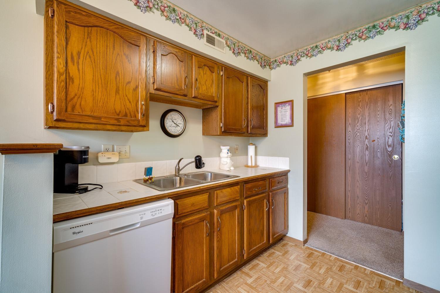 3935 Mack Road, Unit 39 Fairfield, OH 45014 - Photo 6 of 17 Gallery Image 6
