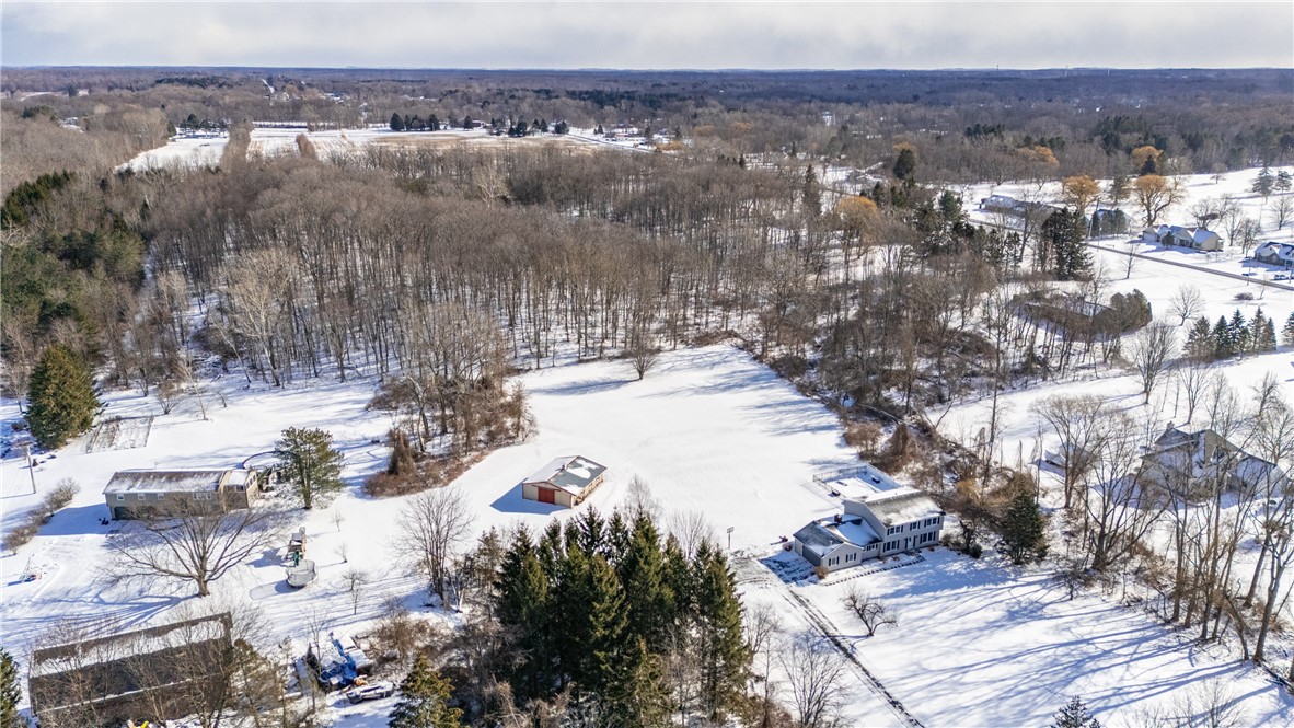 300 Salt Road Webster, NY 14580 - Photo 2 of 41