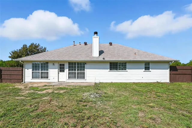 $269,900 | 5007 Creek Crossing Drive, Greenville, TX 75402