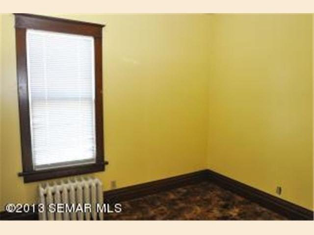 15 6th Street Northwest Rochester, MN 55901 - Photo 4 of 11