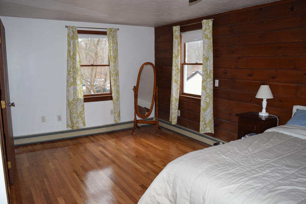 7 Castle Road Wayland, MA 01778 - Photo 17 of 24