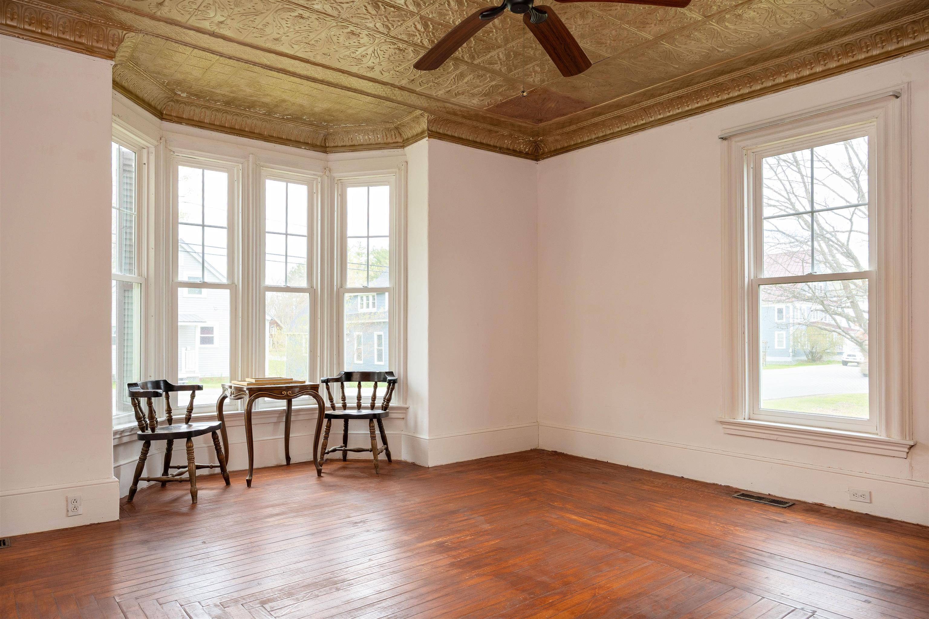 44 Elm Street Lancaster, NH 03584 - Photo 6 of 53