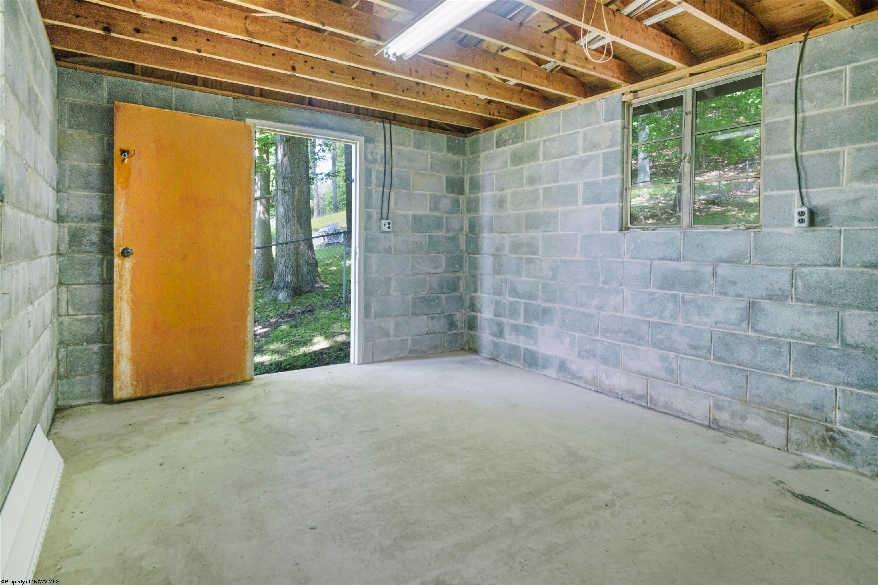 431 Valley Falls Road Fairmont, WV 26554 - Photo 30 of 35 Gallery Image 30