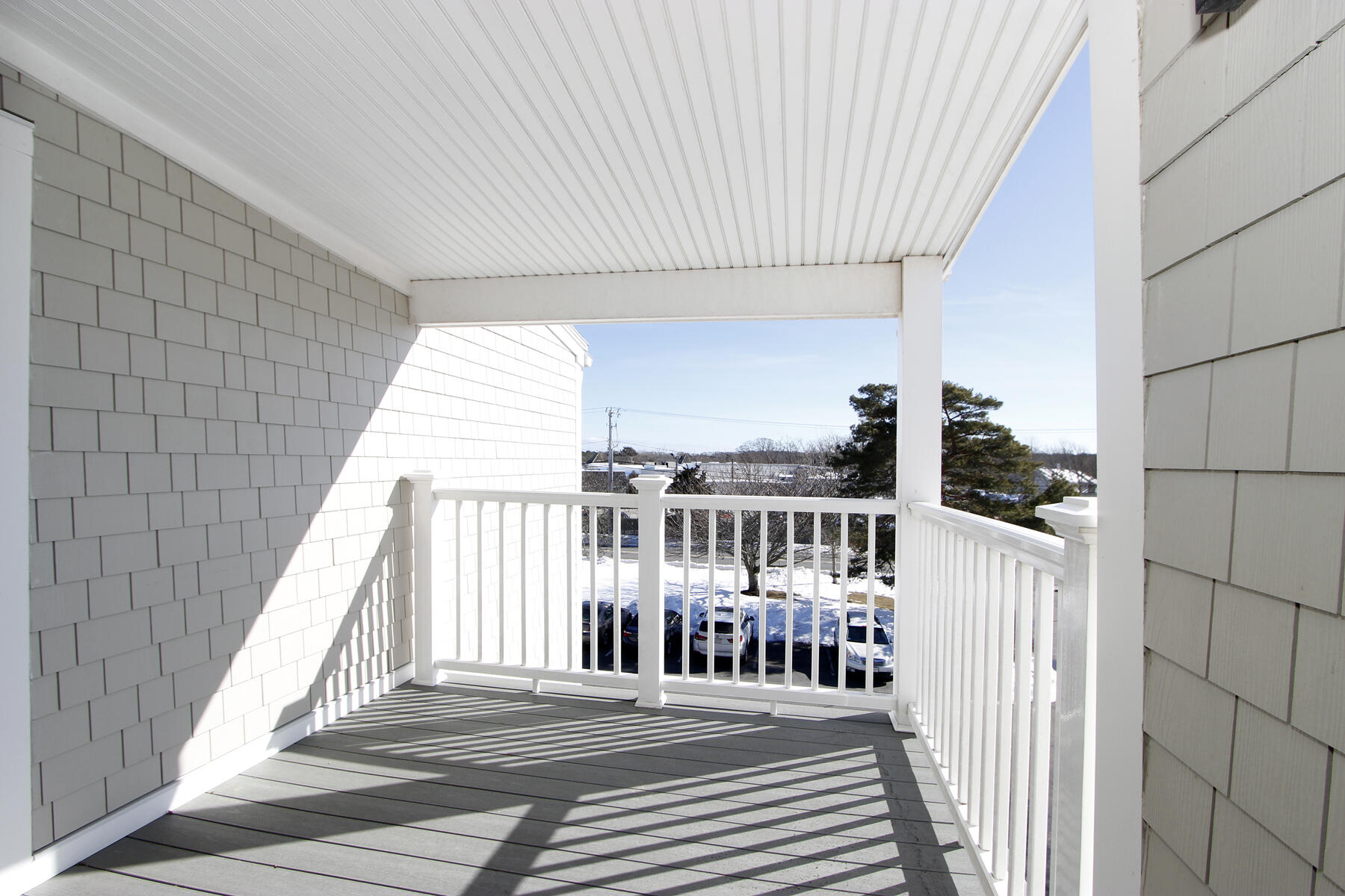 36 Old Colony Way, Unit 21 Orleans, MA 02653 - Photo 9 of 25 a view of a balcony with staircase