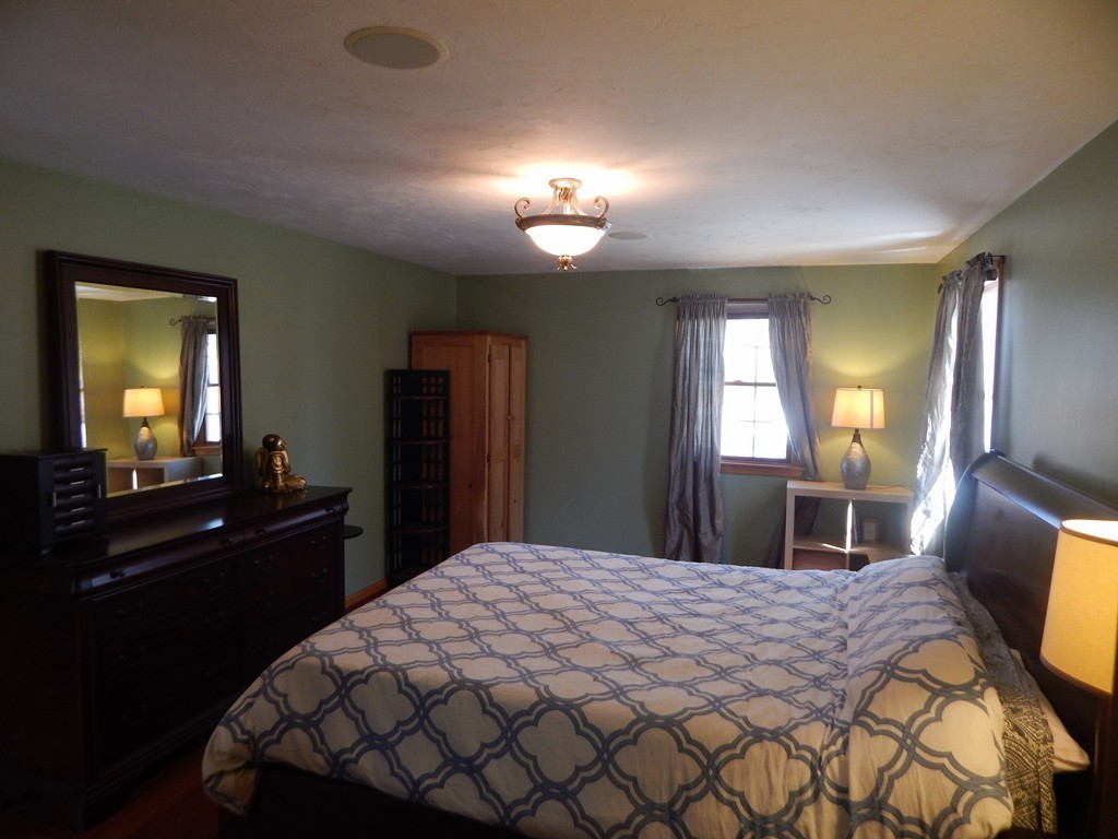 23 Border Road Holbrook, MA 02343 - Photo 19 of 30