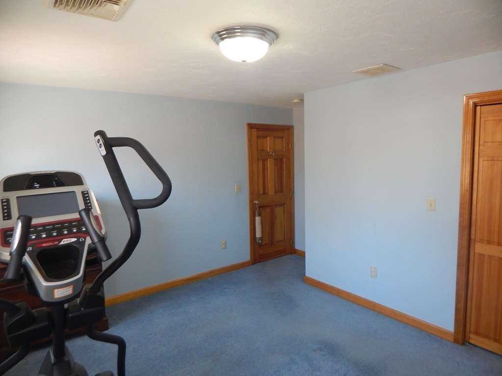 23 Border Road Holbrook, MA 02343 - Photo 25 of 30