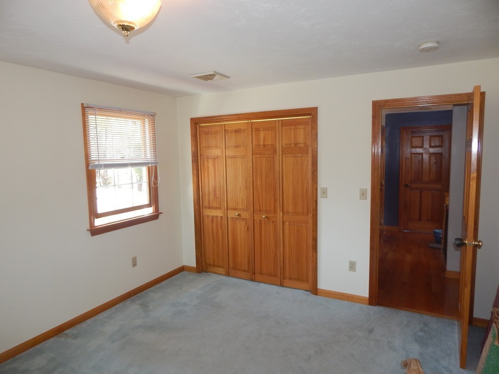 23 Border Road Holbrook, MA 02343 - Photo 26 of 30