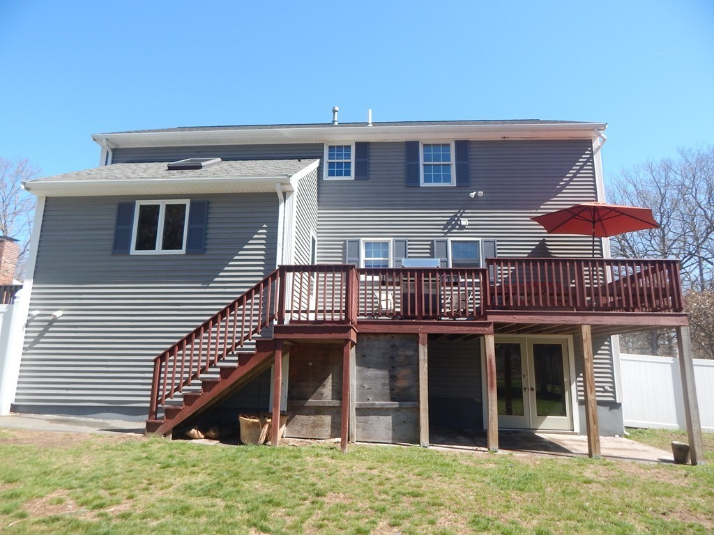 23 Border Road Holbrook, MA 02343 - Photo 6 of 30