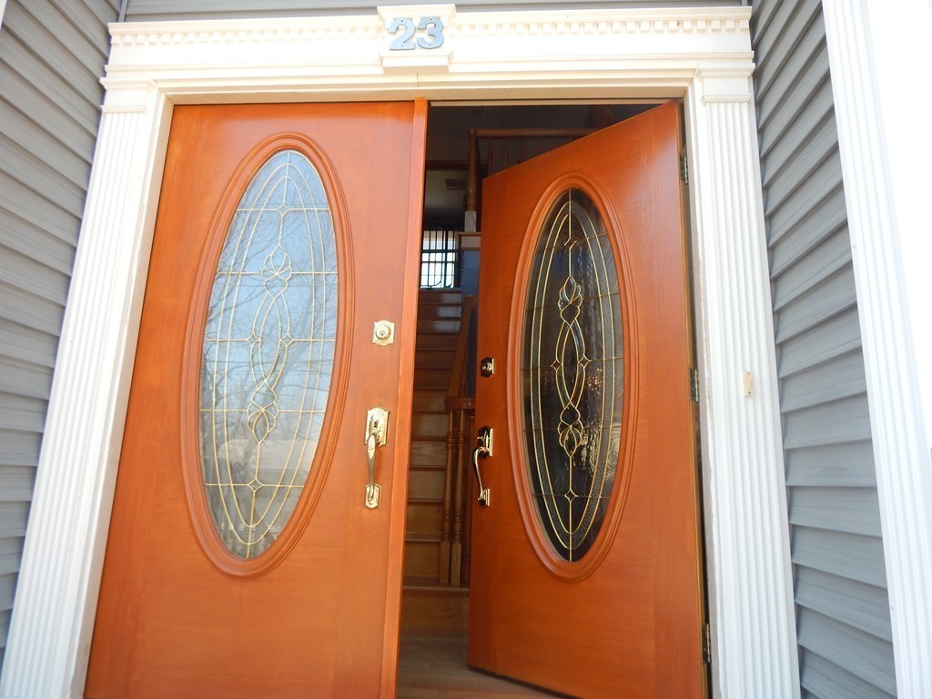 23 Border Road Holbrook, MA 02343 - Photo 10 of 30