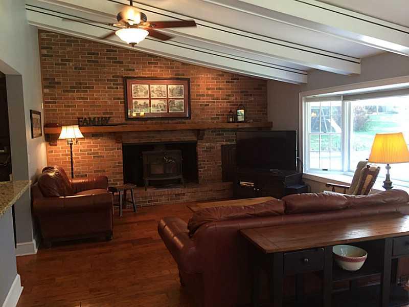 203 Tuttle Road Springfield, OH 45505 - Photo 10 of 25
