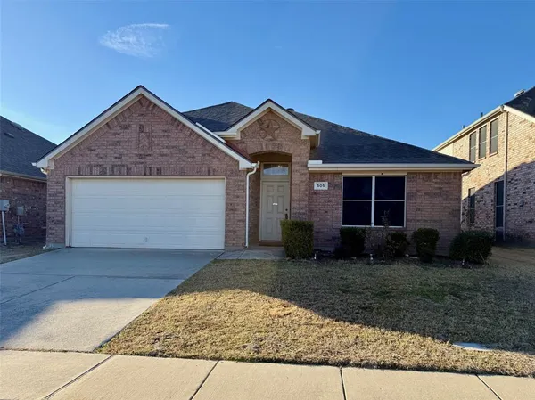 $2,200 | 505 Mystic River Trail, Fort Worth, TX 76131