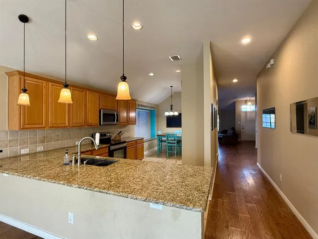 $2,300 | 505 Mystic River Trail, Fort Worth, TX 76131