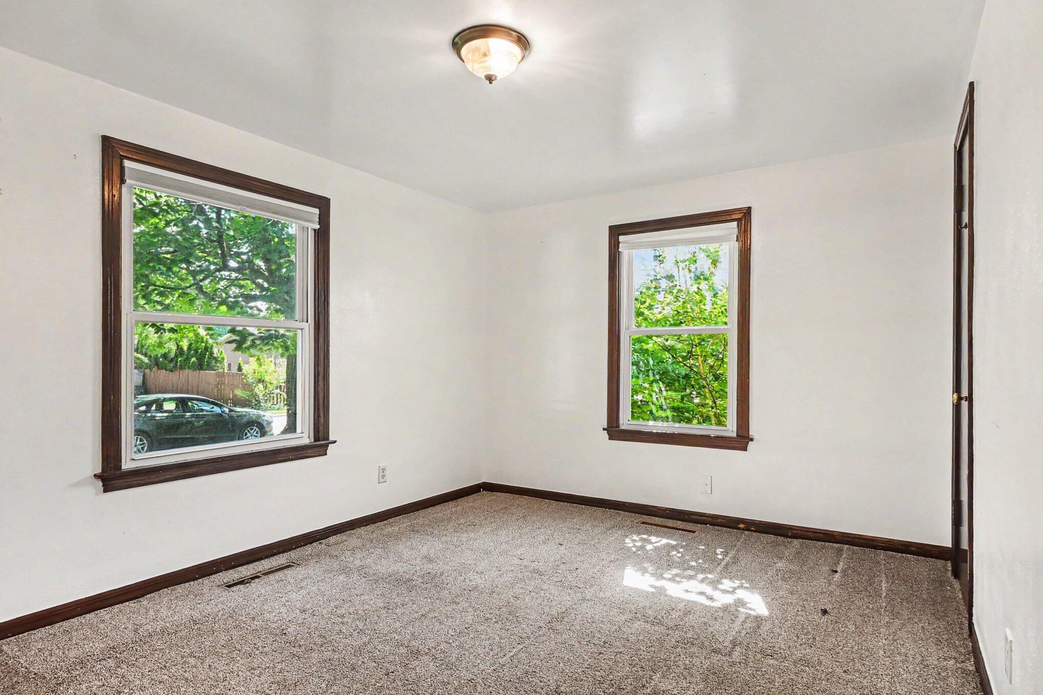 509 Allen Street La Porte, IN 46350 - Photo 13 of 25 2038x1359