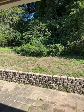 $1,000 | 3005 Manor Lane, Unit B, Huntsville, TX 77340