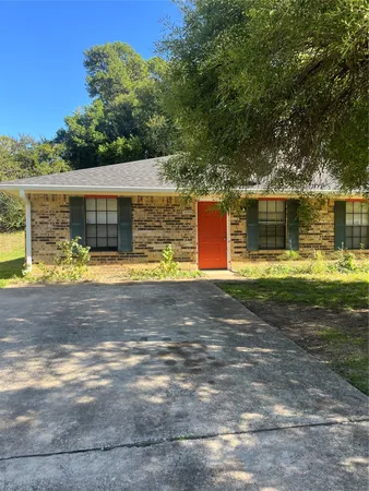 $1,000 | 3005 Manor Lane, Unit B, Huntsville, TX 77340