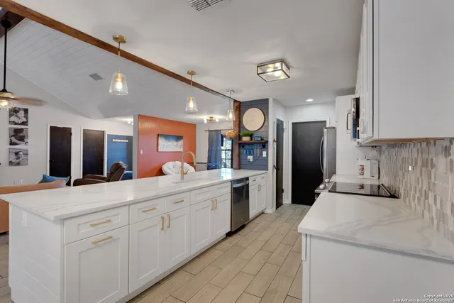 $549,900 | 2665 Casey Road, Bulverde, TX 78163