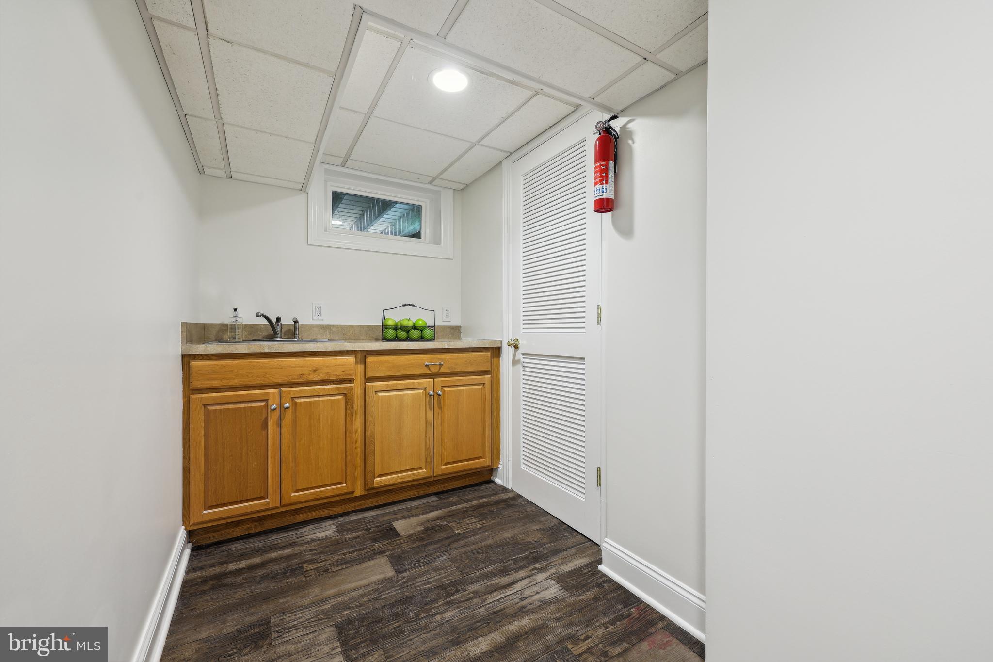 30 Robert Road Princeton, NJ 08540 - Photo 29 of 33 Add a refrigerator and a microwave = kitchenette