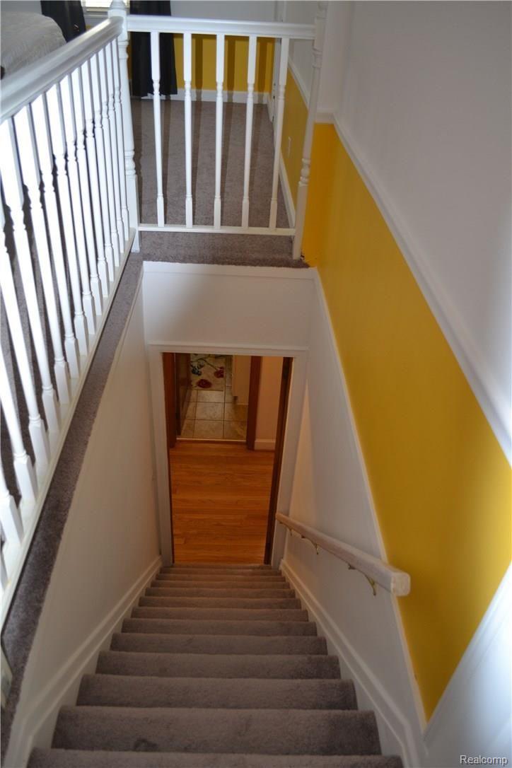 1641 Roslyn Road Grosse Pointe, MI 48236 - Photo 20 of 32 DSC_1218.JPG